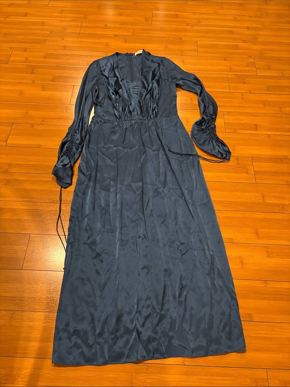 Long Navy Maxi Dress with V-Neck and Ruched Bodice